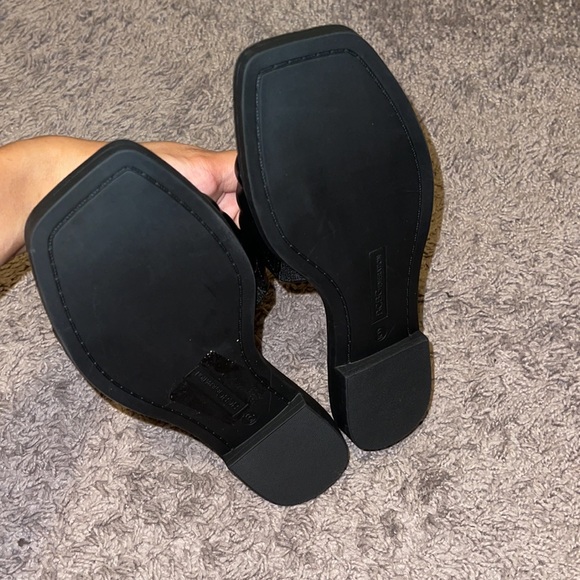 Quilted sandals sz6 - Picture 3 of 3